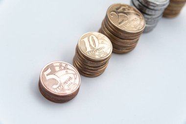 Money - Brazilian Coins - Ladder