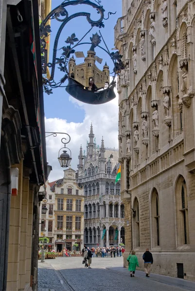 Brüssel Grand Place von der Straße aus — Stockfoto