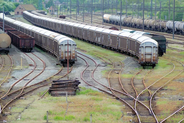 Convoi de intercambiadores y trenes —  Fotos de Stock