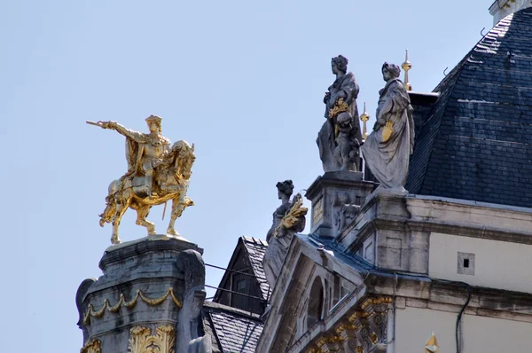 Bruxelas, Grand-place, detalhe dos telhados — Fotografia de Stock