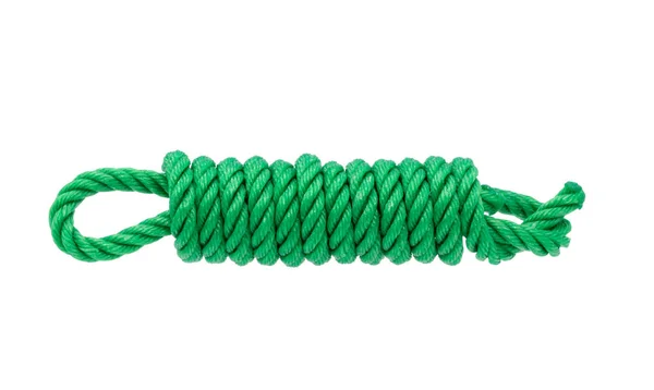 Grüne Gedrehte Seil Isoliert Auf Weißem Hintergrund — Stockfoto
