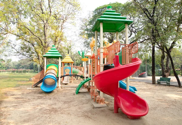 Colorido Parque Infantil Parque — Foto de Stock