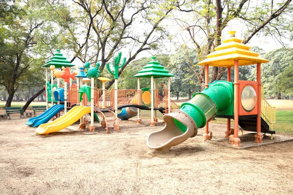 Colorido Parque Infantil Parque — Foto de Stock