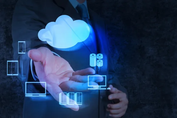 Empresario mano muestra un diagrama de Cloud Computing — Foto de Stock