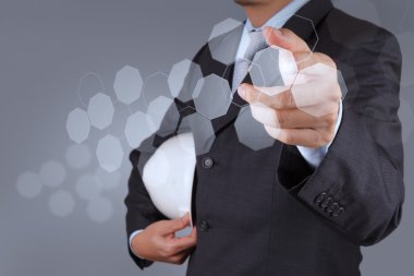 yeni teknoloji kullanarak iş adamı ele