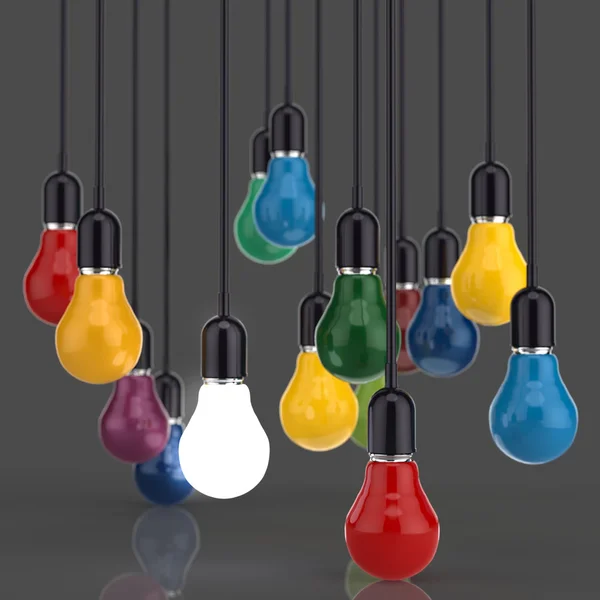 Креативная идея и концепция лидерства лампочка — стоковое фото