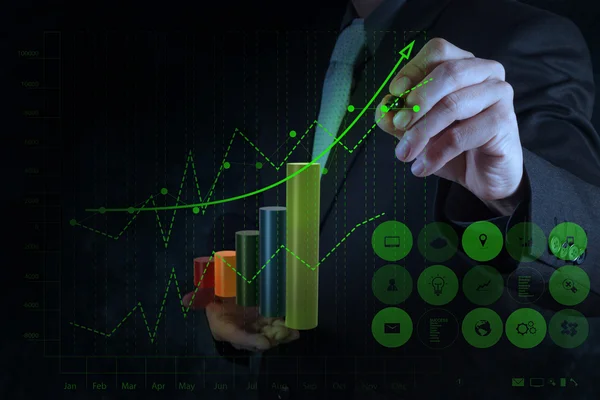 Empresario mano dibujo gráfico virtual negocio en pantalla táctil — Foto de Stock