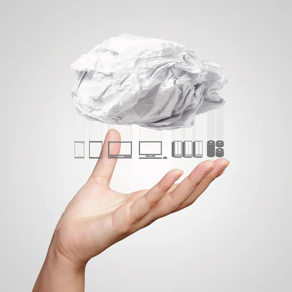 Businessman hand show crumpled paper Cloud Computing diagram — Stock Photo, Image