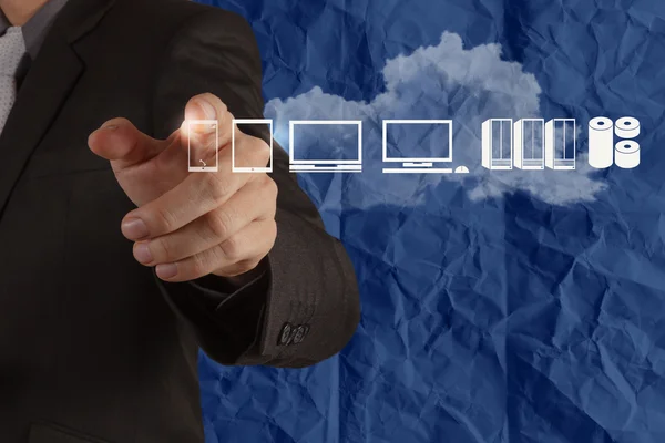 Zakenman hand werken met een cloud computing diagram op blauw — Stockfoto