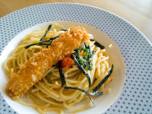 Pesce e spaghetti — Foto Stock