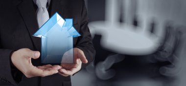 işadamı el ile yeni modern bilgisayar çalışma göstermek sosyal KB