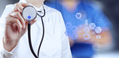 Ameliyathane ile tıp doktoru