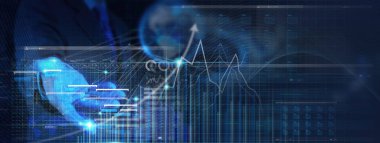 İş adamı el Proje Yöneticisi çalışma ve güncelleme görevleri kilometre taşları ilerleme planlaması ve sanal diyagram çizimi ile Gantt.