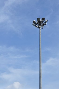 projektör direği