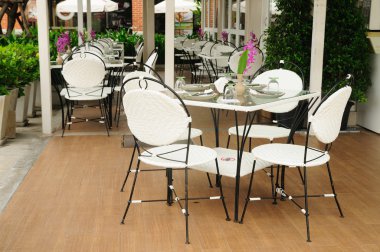 lüks yemek tablolar setleri dışında restoranlar, Tayland.