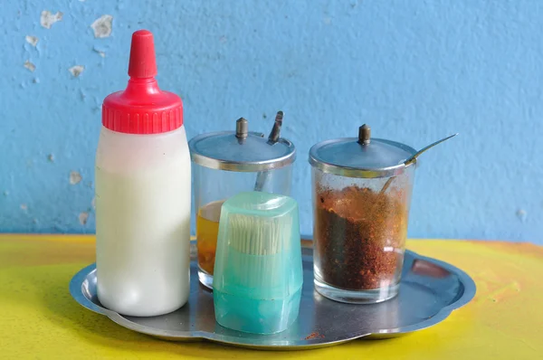 Tempero tailandês definido em bandeja de aço inoxidável — Fotografia de Stock