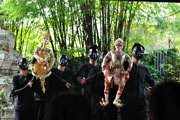 Marionetes estão mostrando a literatura tailandesa RAMAYANA-Capítulo HANUMAN — Fotografia de Stock