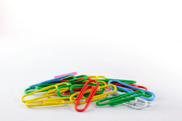 Multi-color paper clips. — Stock Photo, Image
