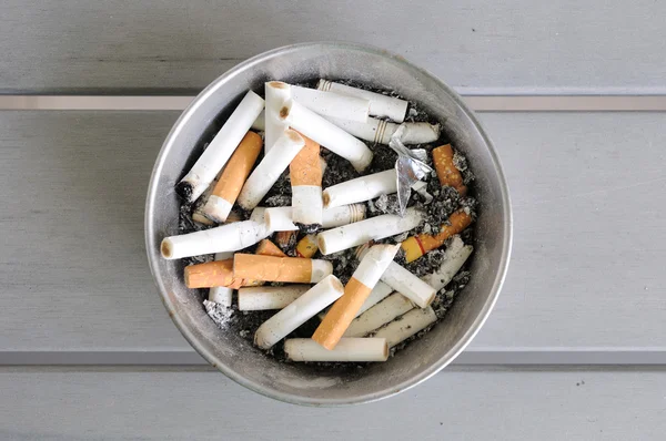 Použité cigarety — Stock fotografie