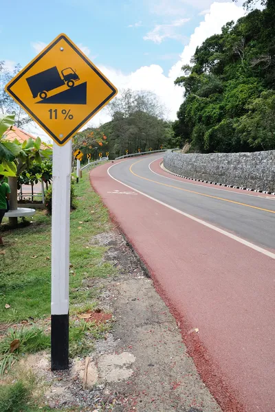 Steep curve road sign. — Stock Photo, Image