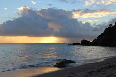 yukarıda deniz günbatımı