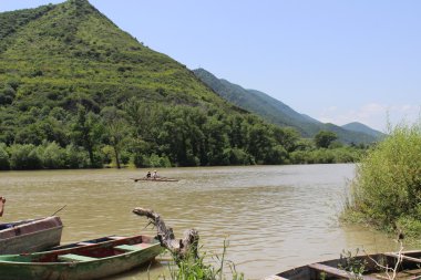 djvari Nehri kura ve aragva üzerinden görüntülemek