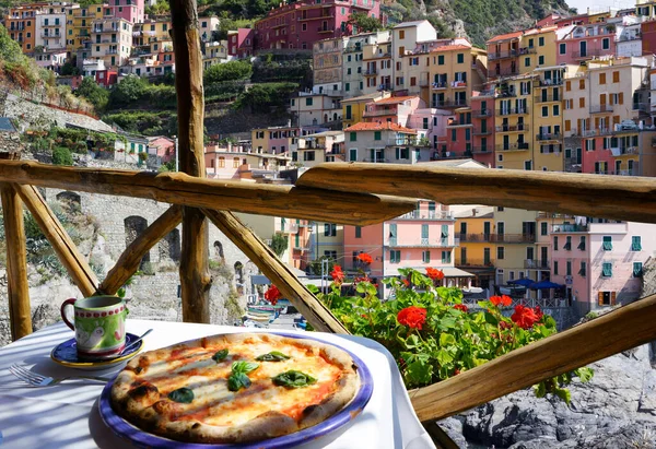 Pizza Place Terrace Overlooking Beautiful Positano Coast Stock