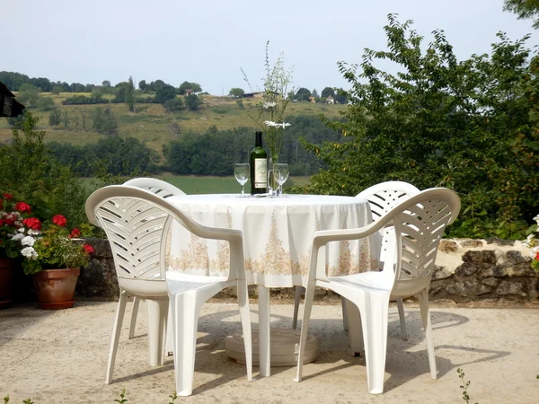 Bebidas para dois no terraço — Fotografia de Stock