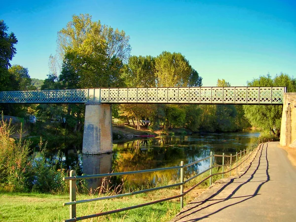 Iron Bridge Vezere River Leon Sur Vezere Dordogne France — Stock Photo, Image