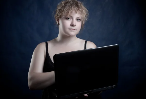 Blondie with computer — Stock Photo, Image