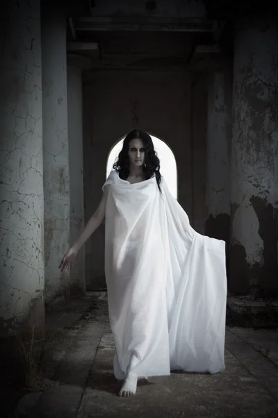 Geisterfrau — Stockfoto