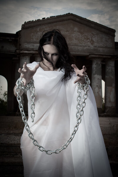 Беспокойный призрак
