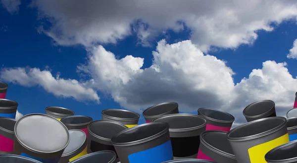 Montón Latas Pintura Sobre Cielo — Foto de Stock