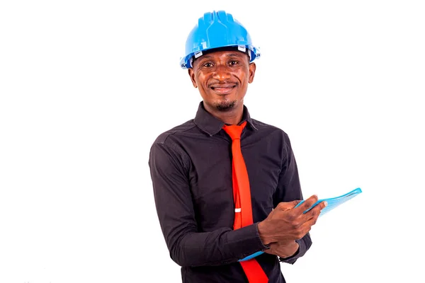 Retrato Joven Ingeniero Con Sombrero Duro Sosteniendo Documentos Sus Manos — Foto de Stock