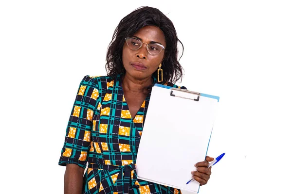 Beautiful Adult Business Woman Standing Holding Clipboard — Stock Photo, Image