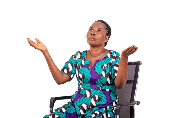 Beautiful Woman Loincloth Dress Sitting Chair Praying Looking — Stock Photo, Image