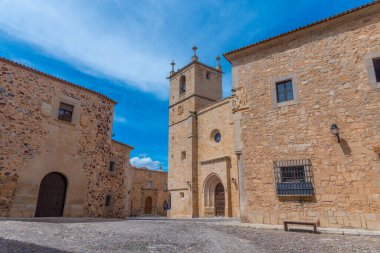 İspanyol kasabası Caceres 'deki Majestic Katedrali