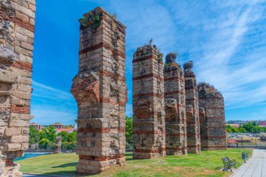 Acueducto de los Milagros İspanyol kenti Merida 'da