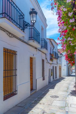 İspanyol şehri Zafra 'daki White Caddesi.