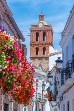 İspanyol şehri Zafra 'daki White Caddesi.