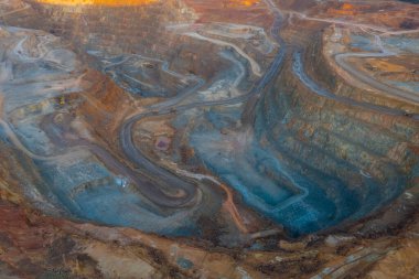 İspanya 'daki Minas de Riotinto' da açık çukur