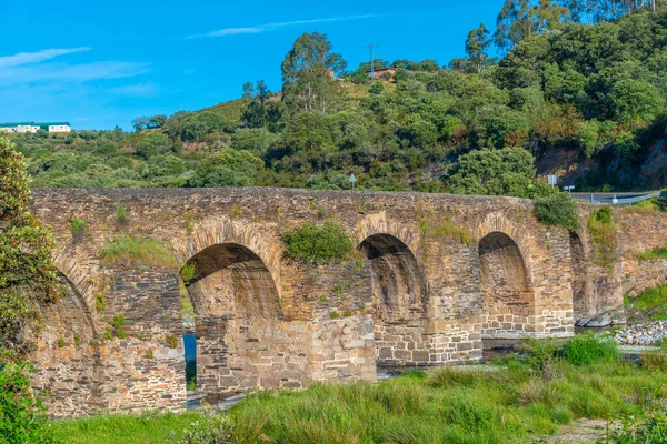 Ponte Romana Sobre Rio Aalgon Espanha — Fotografia de Stock