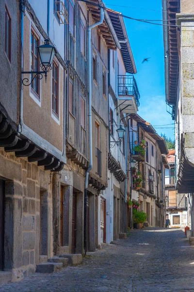 Houten Huizen Aan Een Smalle Straat Het Dorp Alberca Spanje — Stockfoto