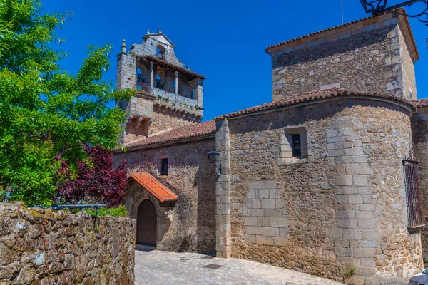 Plébániatemplom San Martin Del Castanar Falu Spanyolországban — Stock Fotó