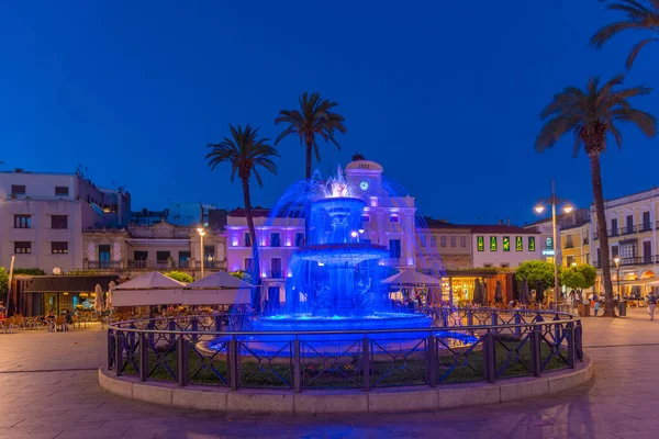 Západ Slunce Nad Radnicí Přes Plaza Espana Španělském Městě Merida — Stock fotografie