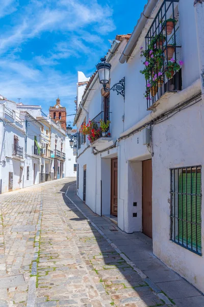 İspanyol şehri Zafra 'daki White Caddesi.