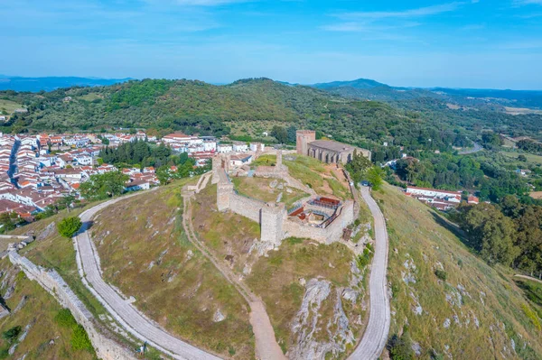 İspanyol şehri Aracena 'nın Panorama manzarası