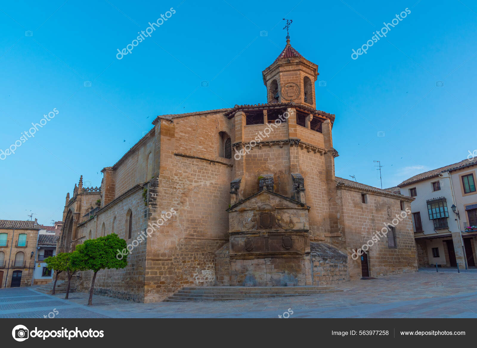 Iglesia San Pablo Ubeda España: fotografía de stock © Dudlajzov #563977258 | Depositphotos Iglesia San Pablo Ubeda España: fotografía de stock © Dudlajzov #563977258 | Depositphotos
