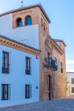 İspanyol kasabasındaki Mondragon sarayı Ronda.