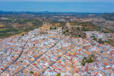 İspanyol kasabası Olvera 'nın hava manzarası